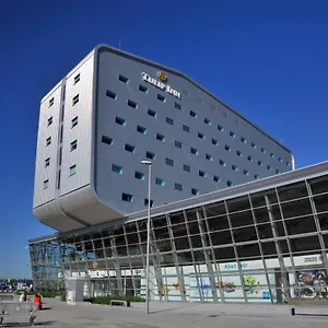 Tulip Airport Szálloda